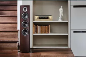 Accuphase E-280 Integrated Amplifier and Sonus Faber Sonetto III High-Performance Speakers Music System