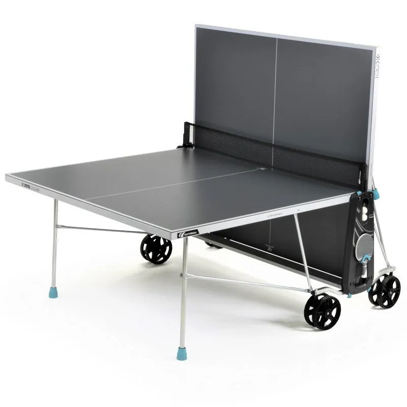 CORNILLEAU 100X Outdoor Table Tennis Table