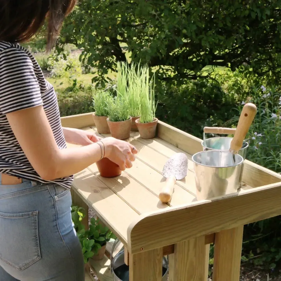 FOLDING GARDEN BAR / POTTING TABLE