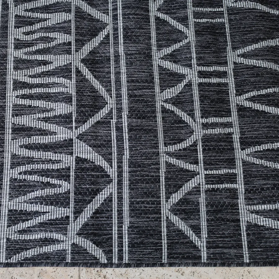 Perla Tribal Polypropylene Outdoor Large Rug